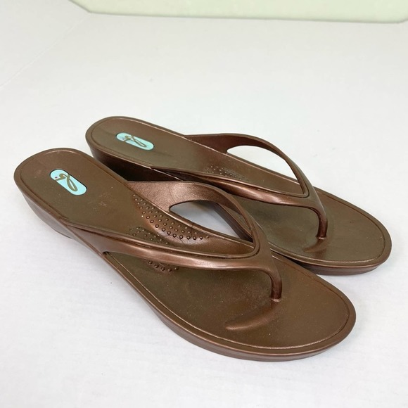 OKA b. Shoes - Oka b. woman’s flip flops size 11 bronze